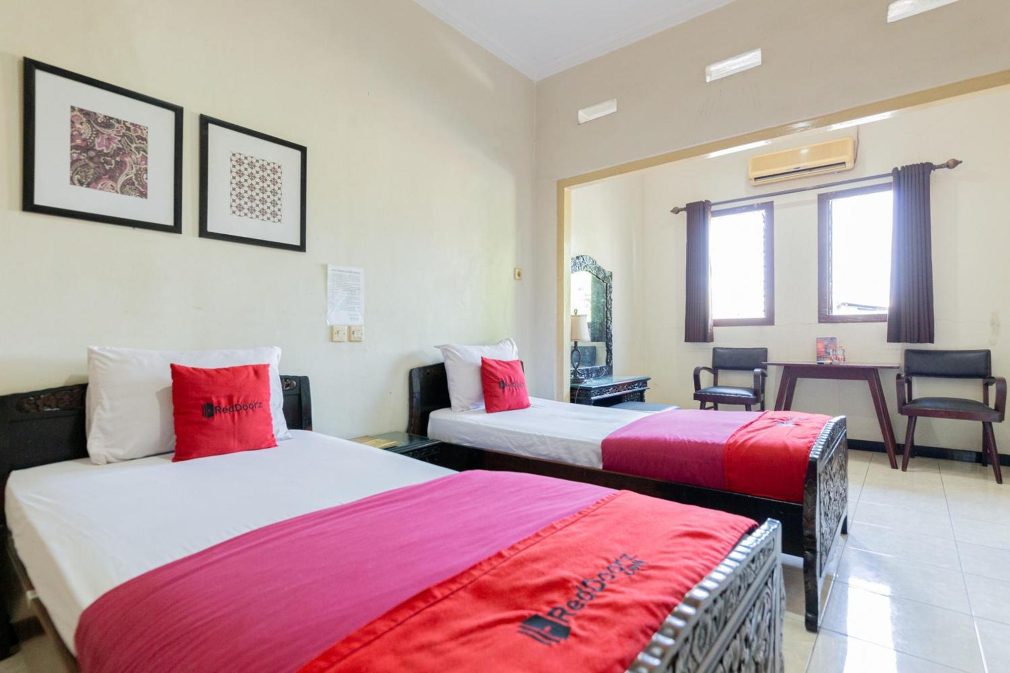 Standard Twin Room,1714099797:JPEG